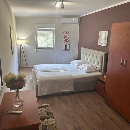 Apartments Bokan Cetinje Exterior foto