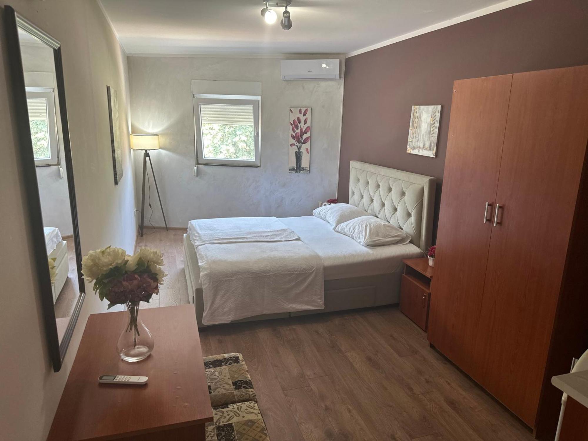 Apartments Bokan Cetinje Exterior foto