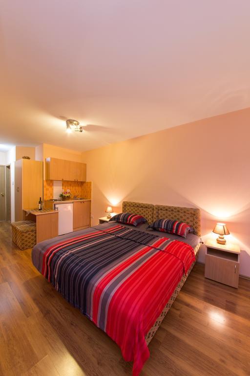 Apartments Bokan Cetinje Zimmer foto